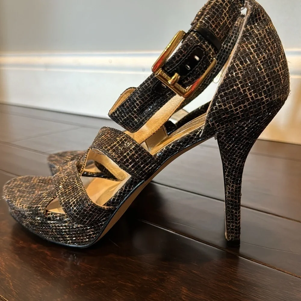 Michael Kors strappy black and gold heels 8